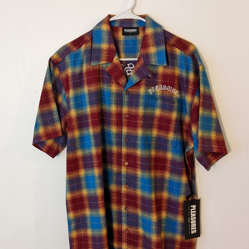 Pleasures plaid tee